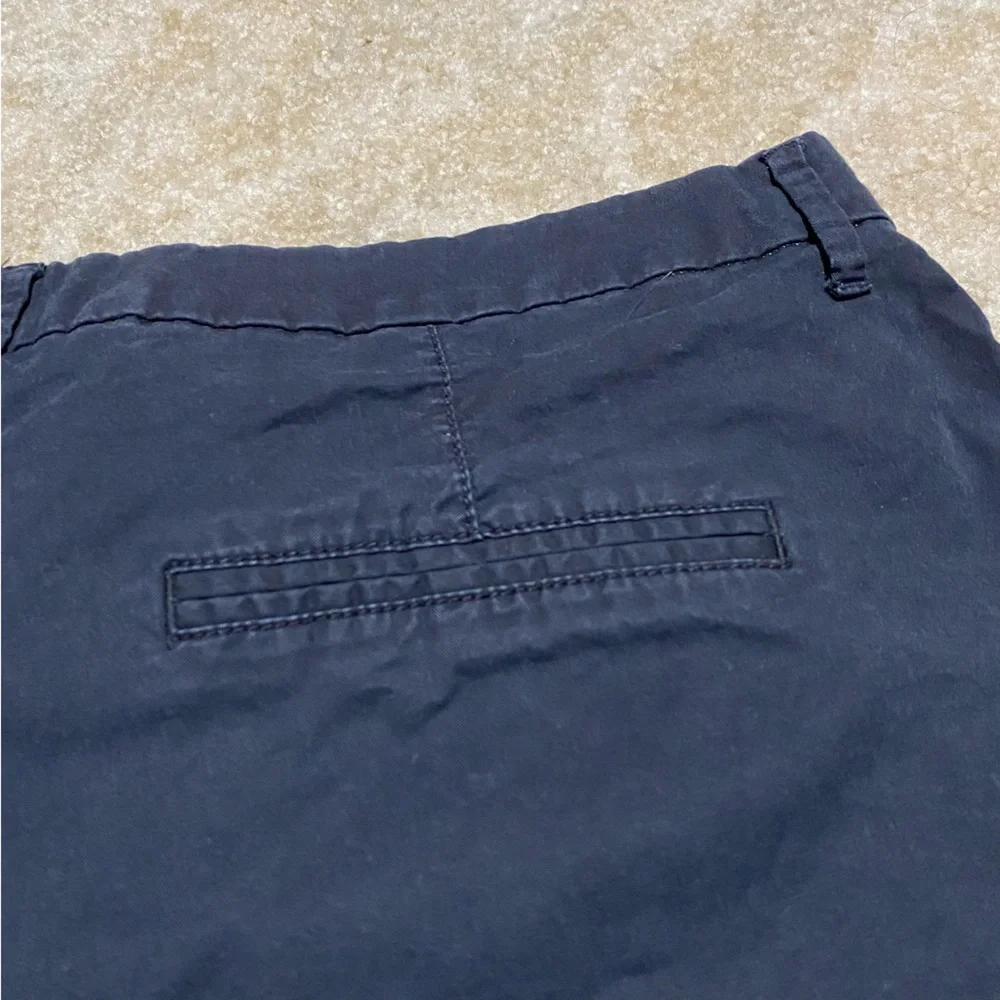 Old Navy Every Day Short Black Shorts 10 - Picture 4 of 6